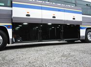 超ワイド３スパン貫通式トランク