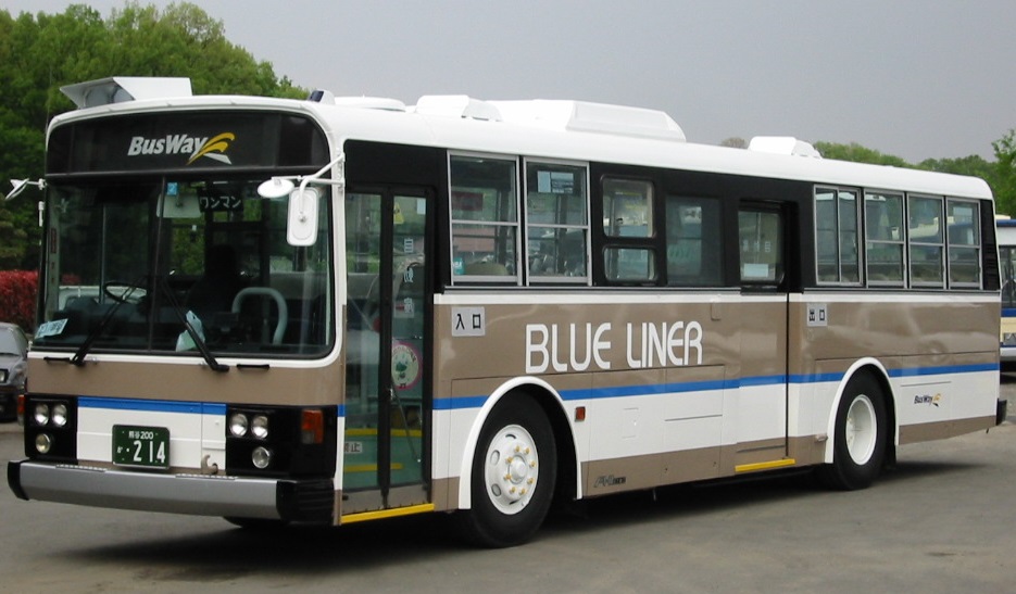 有限会社バスウェイ設立記念写真